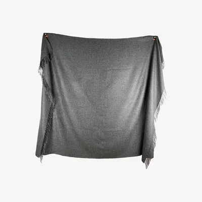 Wolf & Badger Dark Grey Classic Premium Baby Alpaca Throw Washein