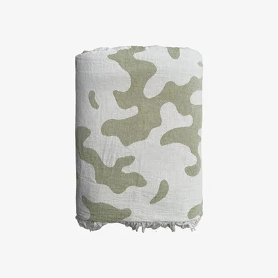 Wolf & Badger Green / White Camo Fleece Lined Throw - Chive / Ecru One Size Ailera