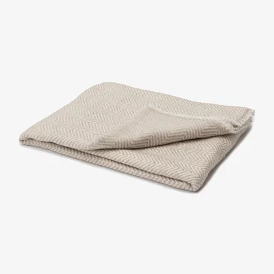 Wolf & Badger Neutrals Zigzag Wheat Throw | One Size | Antra Designs
