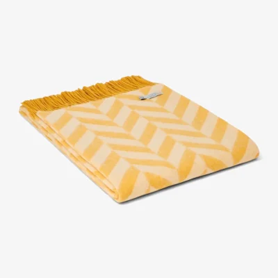 Wolf & Badger 100% Lambswool Chunky Herringbone Blanket - Yellow & Beige | One Size | Loom & Cove