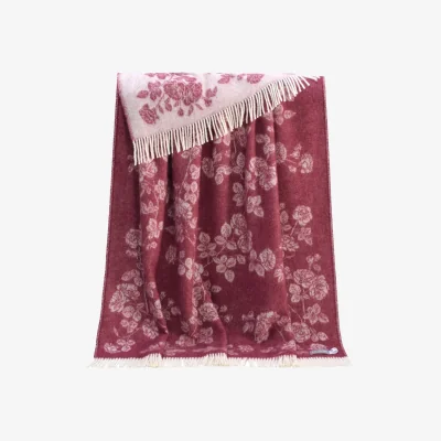 Wolf & Badger Red / White Rose Wool Throw | J.j.textile