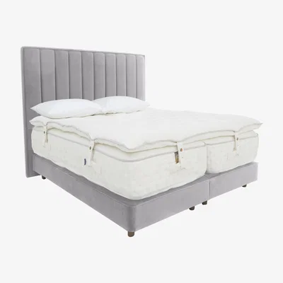 Furniture Village Harrison Spinks - Yorkshire 40,000 Shallow Divan Set with Zip and Link Mattress with Mattress Topper - King Size - Purple