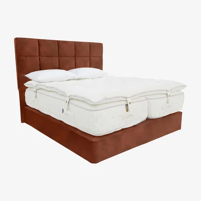 Furniture Village Harrison Spinks - Yorkshire 30,000 Divan Set with Zip and Link Mattress with Mattress Topper - King Size - Brown