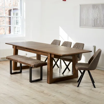 Arighi Bianchi Kalvis Swivel Dining Chair