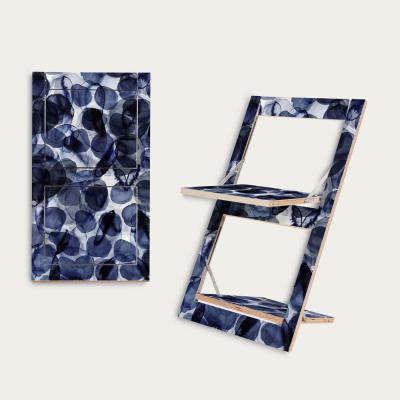 Bombinate.com Bubbles Indigo Flapps Folding Chair