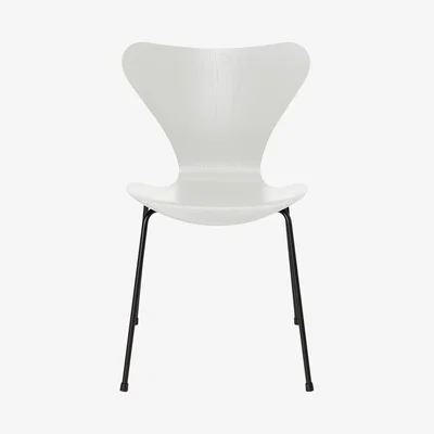 The Conran Shop Series 7 3107 Chair in White Ash & Black