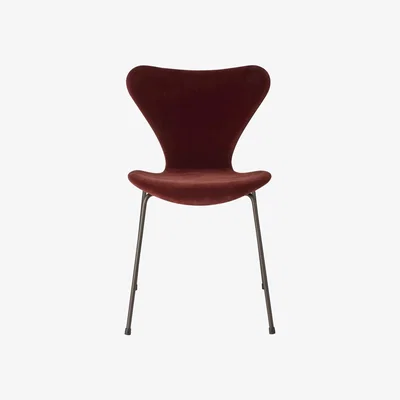 Heal's Fritz Hansen Series 7 Chair Upholstered Velvet Misty Rose - Heal's UK Furniture