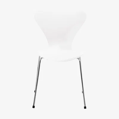 Made in Design Série 7 Stacking chair - Lacquered wood by Fritz Hansen White