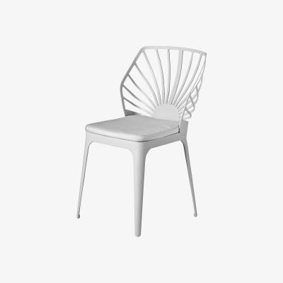 Made in Design Sunrise Chair - Metal / With cushion by Driade White