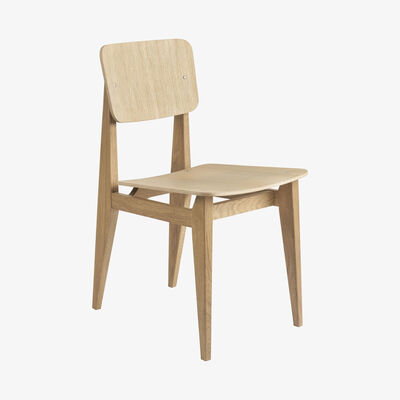 Made in Design C-Chair Chair - / Plywood - 1947 reissue by Gubi Natural wood