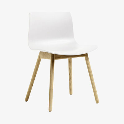 Made in Design About a chair AAC12 Chair - Plastic shell & wood legs by Hay White/Natural wood