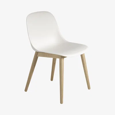 Made in Design Fiber Chair - Wood legs by Muuto White/Natural wood
