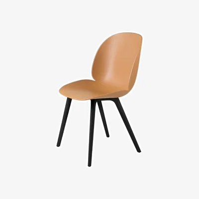 Nordic Nest Gubi Beetle Plastic chair Amber brown black leg