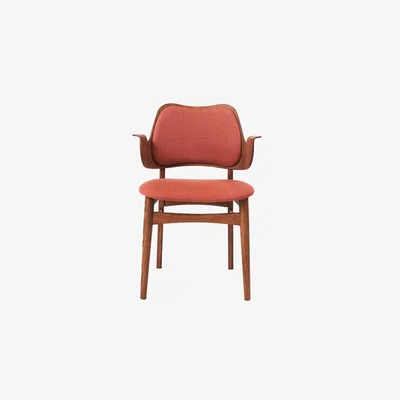 Nordic Nest Warm Nordic Gesture chair upholstered seat and back Fabric canvas 566 peachy pink oiled teak oak legs upholstered seat upholstered back