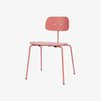 Nordic Nest Montana Kevi 2060 chair Rhubarb laquered stand-stained ash