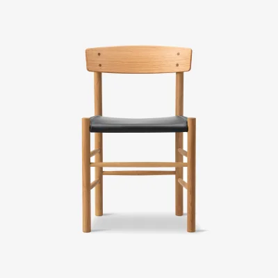 Nordic Nest Fredericia Furniture J39 chair Oiled oak-leather Omni 301 Black