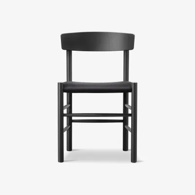 Nordic Nest Fredericia Furniture J39 chair Black lacquered oak-black canvas