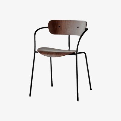 Nordic Nest &Tradition Pavilion chair AV2 Coated walnut