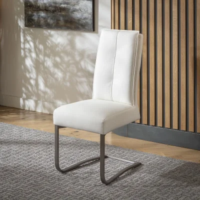 Quatropi Set of 2 Leatherette Cantilever Faux Leather Dining Chairs White