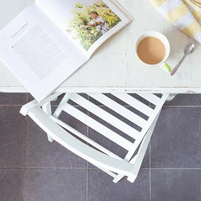 The Range Beech Wood Folding Chairs Pack of 4 - White