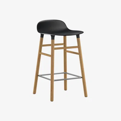 Amara Normann Copenhagen - Form Barstool - Oak - Black