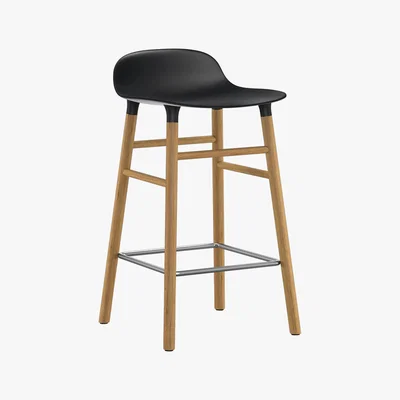 Amara Normann Copenhagen - Form Barstool - Oak - Black