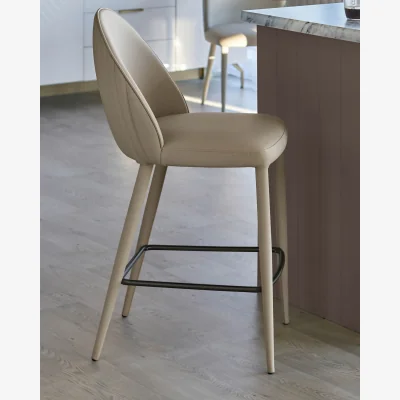 Danetti Saylor natural faux leather bar stool