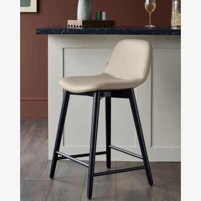 Danetti Hudson natural leather bar stool