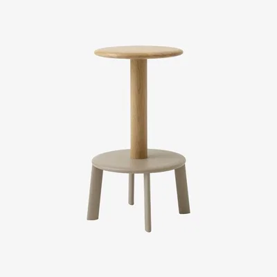 Made in Design Massif AV39 Swivel bar stool natural wood / H 65 cm - &tradition