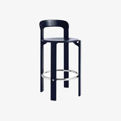 Made in Design Rey Low Bar stool wood blue / H 65 cm - By Bruno Rey x Dietiker, 1971 - Hay