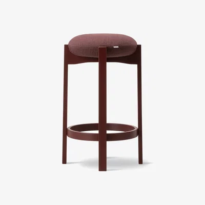Nordic Nest Fredericia Furniture Pioneer stool high Odino RC43 bordeaux-bordeaux beech
