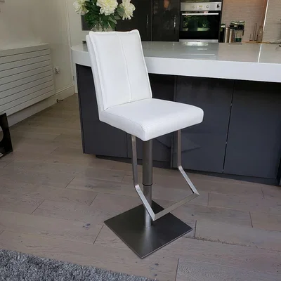 Quatropi Luxury White Kitchen Breakfast Bar Stool / Seat / Adjustable / swivel