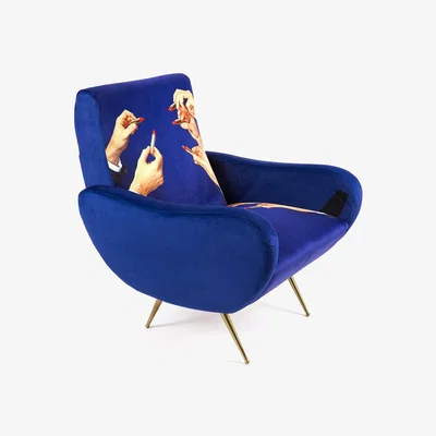 Amara Seletti wears Toiletpaper - Upholstered Wooden Armchair - Lipsticks