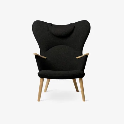 The Conran Shop CH78 Mama Bear Chair with Pillow in Fiord 991 & Oak