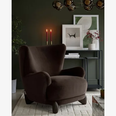 Danetti Harlan dark mocha velvet accent chair