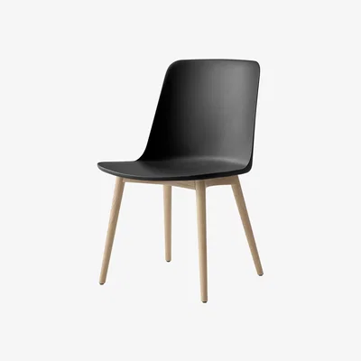 Made in Design Chair Rely HW71 plastic material / Recycled plastic & wooden legs - &tradition