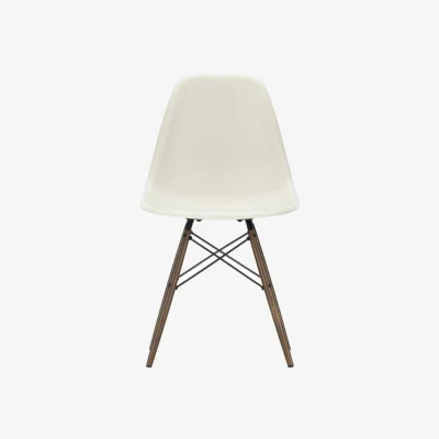Made in Design RE DSW - Eames Plastic Side Chair Chair plastic material grey / (1950) - Dark wood legs / Recycled - Vitra