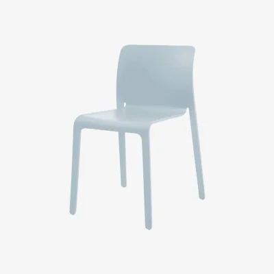 Made in Design First Stacking chair plastic material blue / Stefano Giovannoni, 2007 - Magis