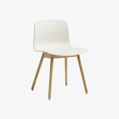 Made in Design About a chair AAC12 Chair plastic material beige / Recycled - Hay