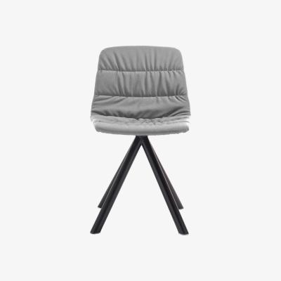 Made in Design Maarten Swivel chair - Padded & metal legs by Viccarbe Grey/Black