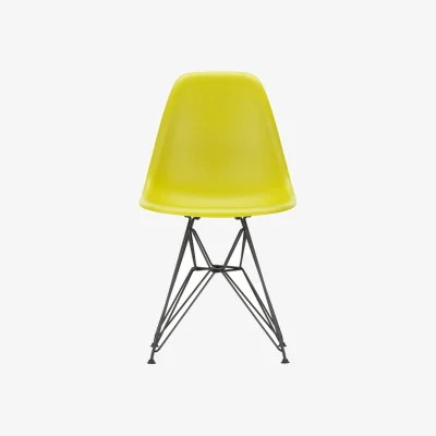 Made in Design RE DSR - Eames Plastic Side Chair Chair plastic material yellow / (1950) - Black legs / Recycled - Vitra