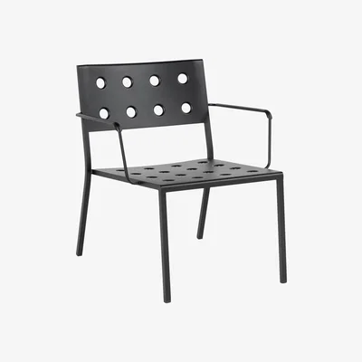 Made in Design Balcony Stackable Lounge chair with armrests - / Steel by Hay Black