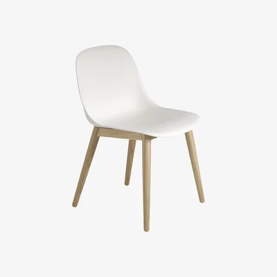 Made in Design Fiber Chair plastic material white / Wooden legs - Recycled plastic - Muuto