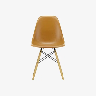 Made in Design Chair DSW - Eames Fiberglass Side Chair plastic material / (1950) - Light wood - Vitra