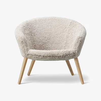 Nordic Nest Fredericia Furniture Ditzel lounge armchair sheepskin Moonlight-oak