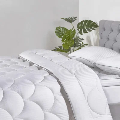 BHS.com 5 Star Hotel Collection 10.5 Tog Australian Wool Duvet, King