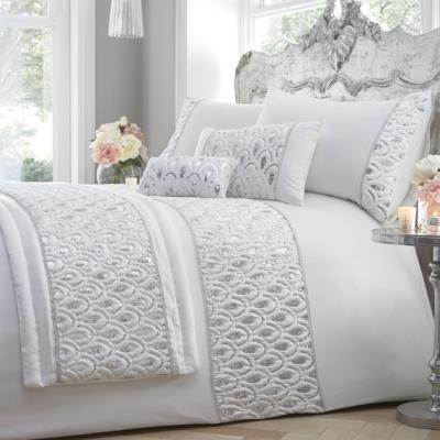 The Range Ritz Duvet Set - White / King