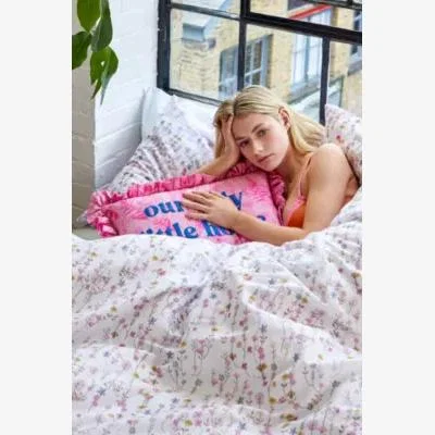 Urban Outfitters Dolly Mix Duvet Set - White King at Urban Outfitters