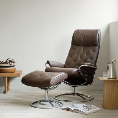 Woods Furniture Stressless Metro High Back Recliner Chair Footstool High Base Batick Leather