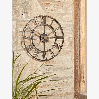 Cox and Cox Distressed Indoor Outdoor Clock - Medium